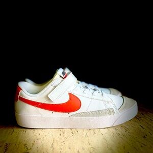 Blazer Low '77 PS 'White Team Orange'